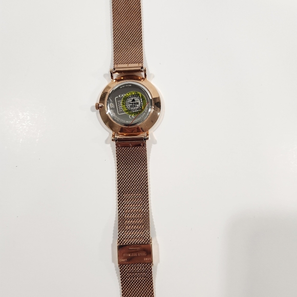 Rose gold Coach watch - Picture 3 of 6